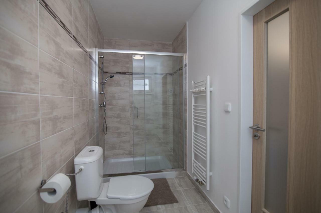 Apartment Dana Hostka  Exterior photo